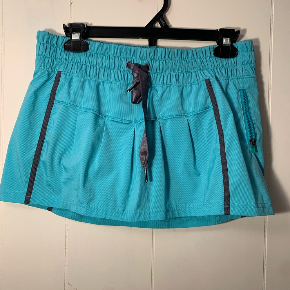 Lululemon Turquoise Athletic Skort with Drawstring